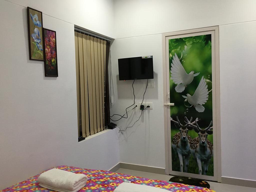 Rams Guest House Near Lulu Mall Thiruvananthapuram Buitenkant foto