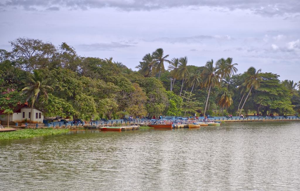 Rams Guest House Near Lulu Mall Thiruvananthapuram Buitenkant foto