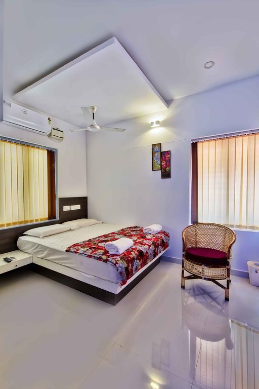 Rams Guest House Near Lulu Mall Thiruvananthapuram Buitenkant foto