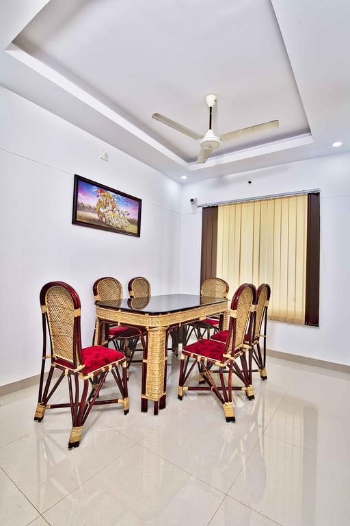 Rams Guest House Near Lulu Mall Thiruvananthapuram Buitenkant foto